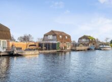 Woning aan de Scheendijk te Breukelen